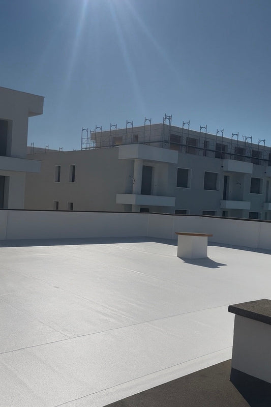 Hidroizolimi Modern i Tarracave me PVC: Teknologjia që po ndryshon standardet e ndërtimit